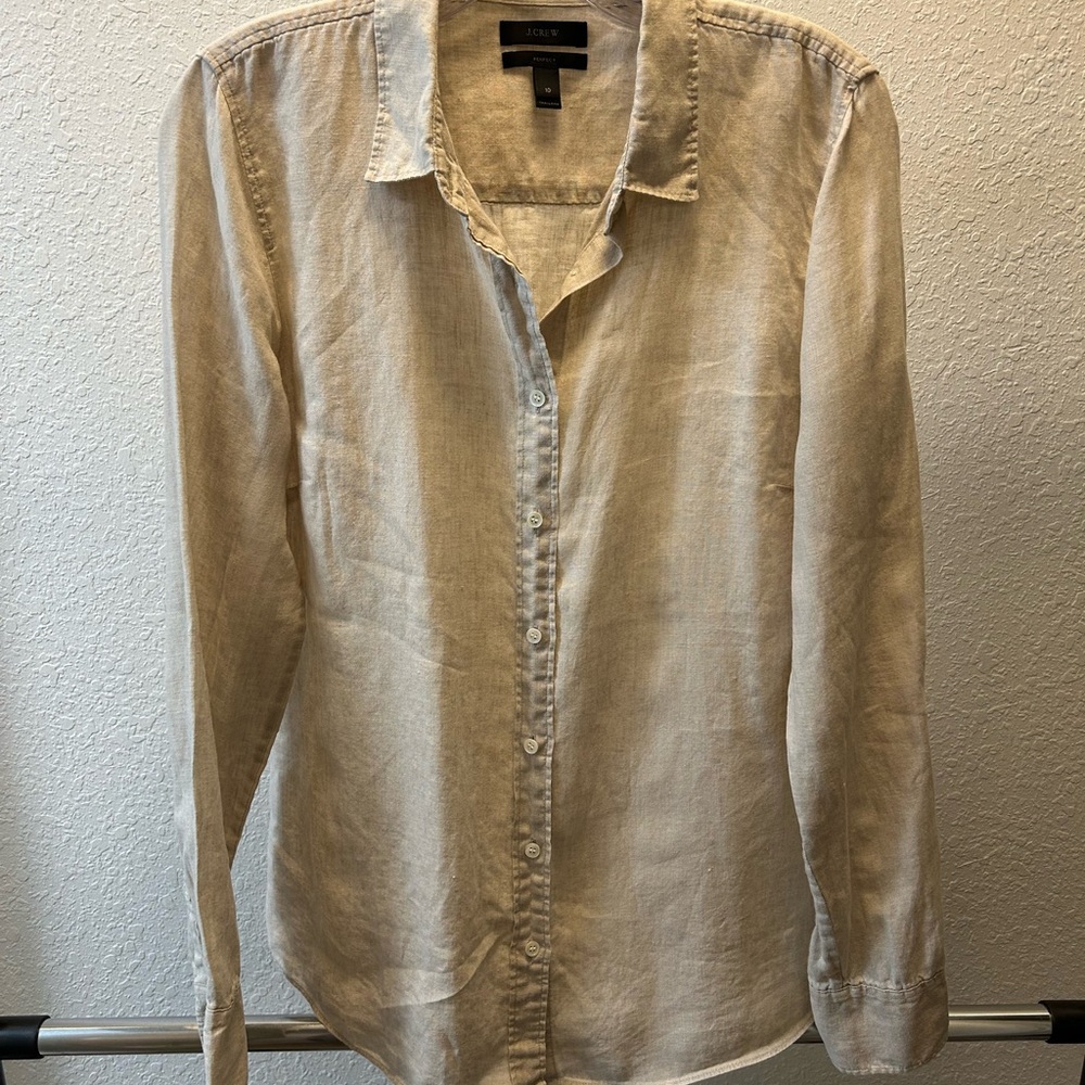 J.Crew Lightweight Linen Button-Up Shirt in Beige